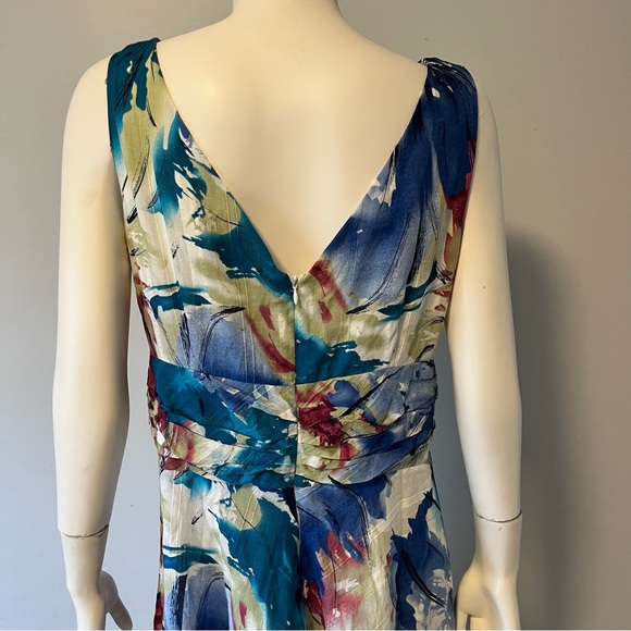 Lane Bryant Plus Size Floral Dress US 16, 100% Cotton Shell V-Neck, A-Line style - Picture 6 of 9